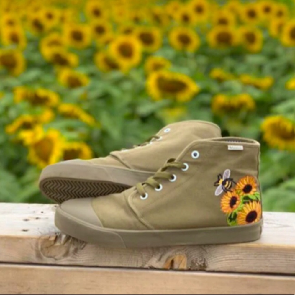 Bangs Old Pine Sunflower High Tops